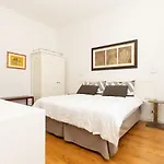 Casa Torre Di Specchio Con Piscina Apartment *