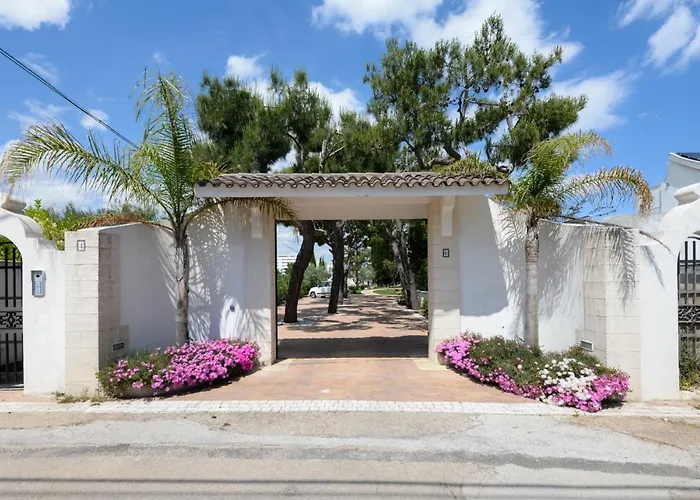 Apartamento Casa Torre Di Specchio Con Piscina Bari