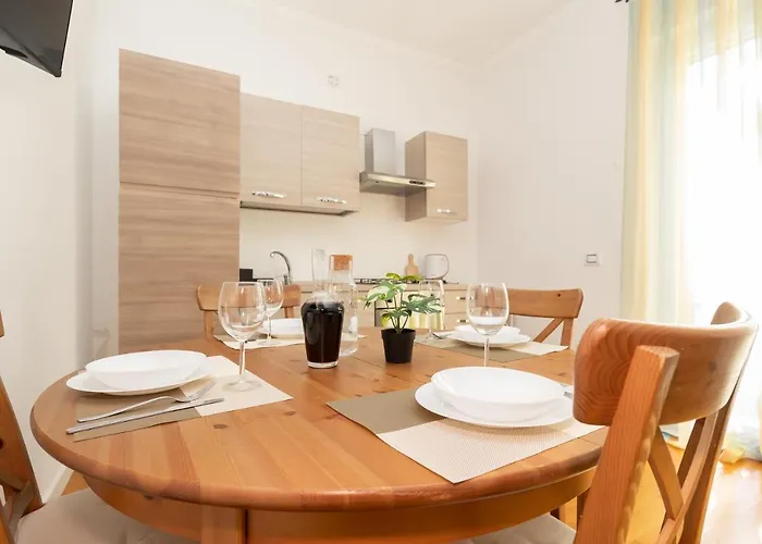 Casa Torre Di Specchio Con Piscina Apartamento Bari