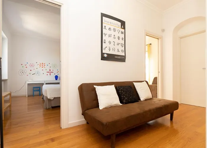 Casa Torre Di Specchio Con Piscina