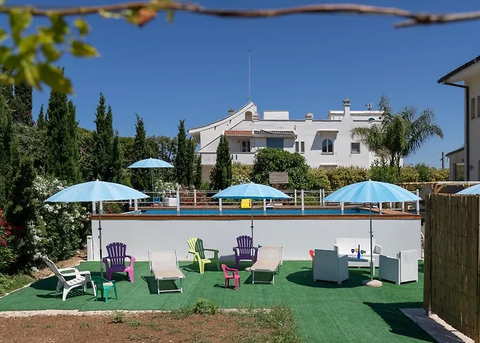 Casa Torre Di Specchio Con Piscina Apartamento Bari