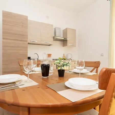 Casa Torre Di Specchio Con Piscina Lejlighed Bari