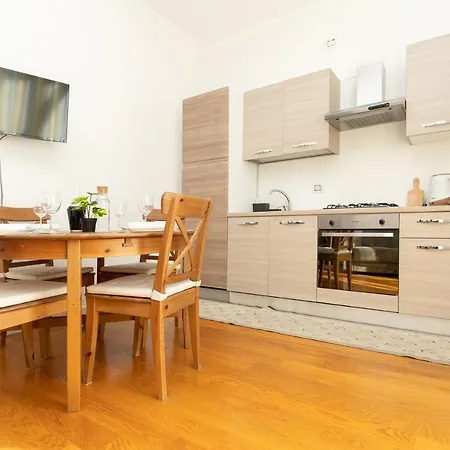 Casa Torre Di Specchio Con Piscina Appartement