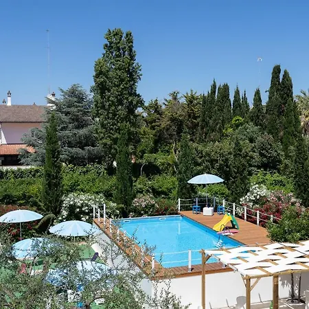 Casa Torre Di Specchio Con Piscina בארי