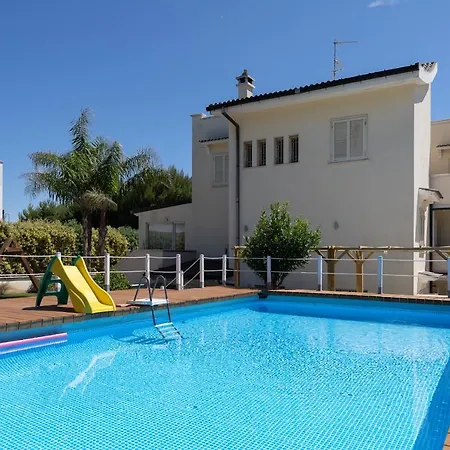 Apartman Casa Torre Di Specchio Con Piscina