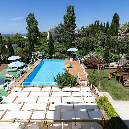 Casa Torre Di Specchio Con Piscina Apartman *